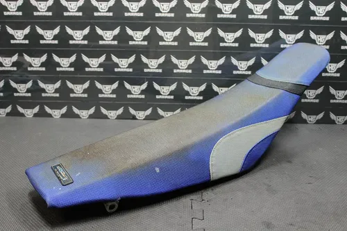 2007 YAMAHA YZ250F YZ450F OEM SEAT SADDLE 2S2-24710-71-00