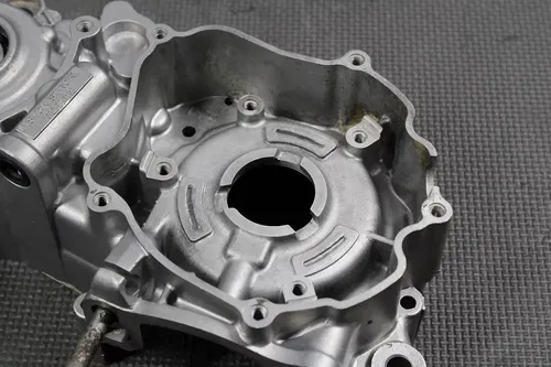 2003 KAWASAKI KX250 OEM LEFT ENGINE MOTOR CRANKCASE CRANK CASES BLOCK