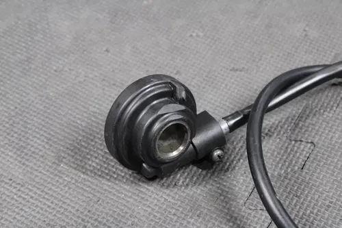 2007 SUZUKI DRZ400S DRZ400SM OEM SPEED DRIVE GEAR HUB WITH CABLE