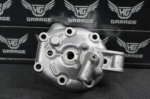 1990 90-94 KAWASAKI KDX200 ENGINE MOTOR CYLINDER HEAD NICE! 11001-1317