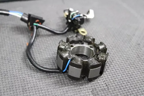 2003 HONDA CRF450R OEM STATOR MAGNETO GENERATOR ALTERNATOR 31100-MEB-671