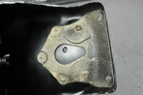 1993 YAMAHA YZ125 OEM AIRBOX INTAKE AIR CLEANER CASE 4EW-14411-03-00