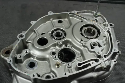 2004 SUZUKI 03-07 DRZ125 OEM LEFT RIGHT ENGINE MOTOR CRANKCASE CRANK CASES