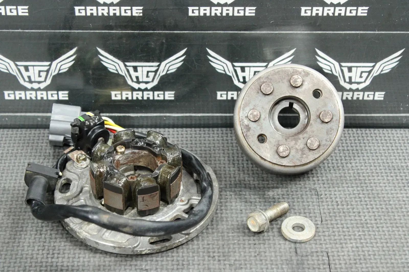 1999 KAWASAKI KX125 OEM STATOR MAGNETO ROTOR FLYWHEEL 21003-1381 GOOD!