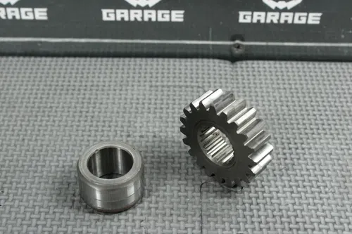 2002 HONDA CR125R OEM ENGINE MOTOR CRANKSHAFT PRIMARY GEAR DRIVE GEAR 13615-KS6-