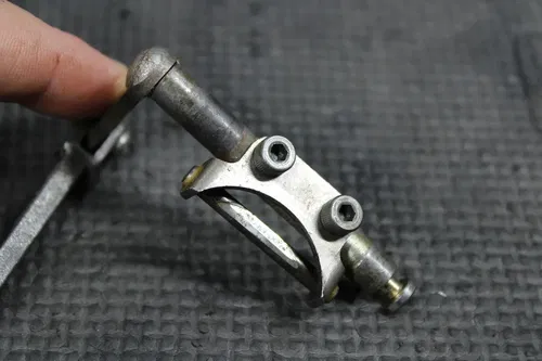 1993YAMAHA WR250 YZ250 OEM ENGINE POWERVALVE EXHUAST VALVE LINKAGE
