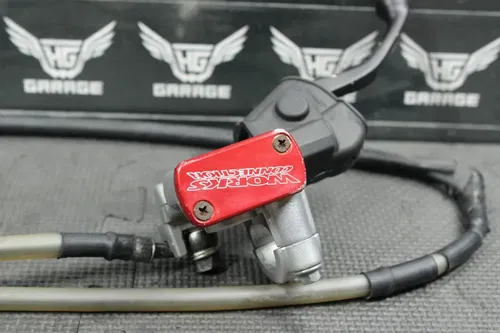 2005 HONDA CRF250R OEM NISSIN FRONT BRAKE CALIPER MASTER CYLINDER HOSE LEVER