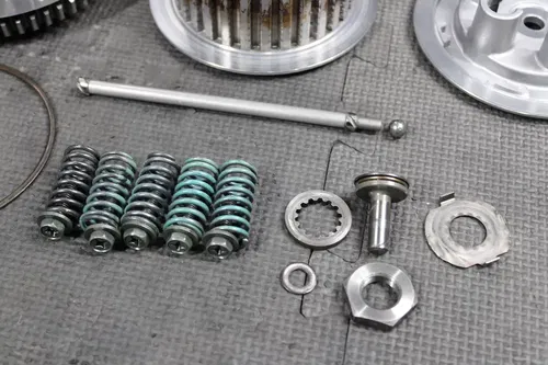 2005 YAMAHA 01-09 WR250F 01-07 YZ250F OEM COMPLETE CLUTCH BASKET HUB