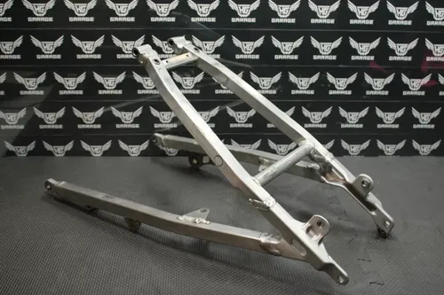 2007 YAMAHA YZ450F OEM REAR BACK SUB FRAME SUBFRAME 2S2-21190-70-00