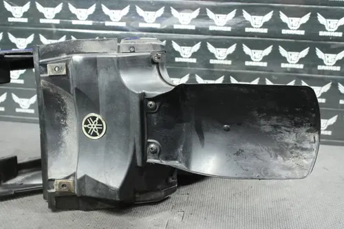 2002 YAMAHA YZ125 OEM AIRBOX INTAKE AIR CLEANER CASE READ DESC!