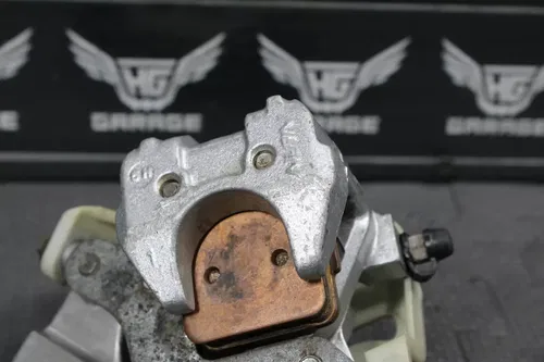 1998 93-01 YAMAHA YZ80 OEM REAR BACK BRAKE CALIPER 4ES-2580W-00-00