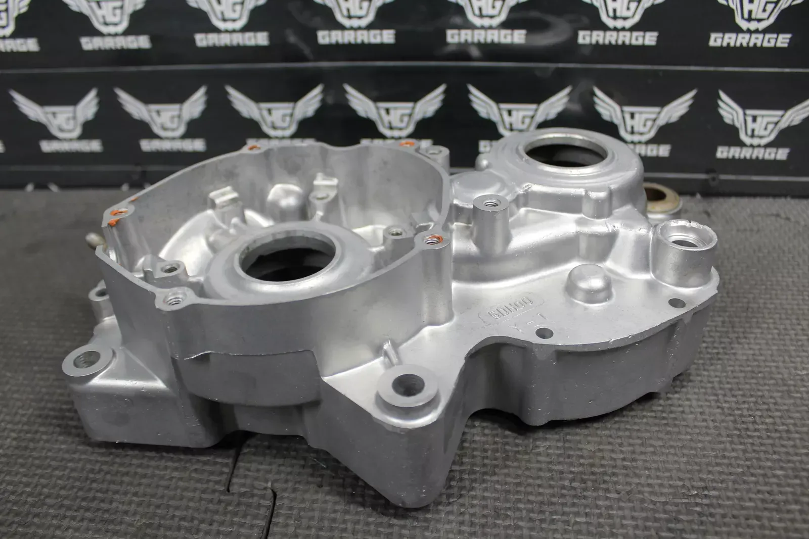 1998 YAMAHA YZ125 OEM LEFT ENGINE MOTOR CRANKCASE CRANK CASE BLOCK 5DH-15111-00