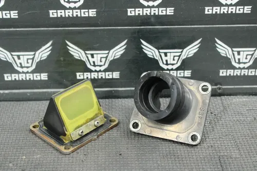 1996 93-01 YAMAHA YZ80 OEM INTAKE REED BLOCK ASSEMBLY 4ES-13565-00-00