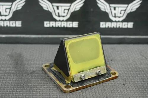 1996 93-01 YAMAHA YZ80 OEM INTAKE REED BLOCK ASSEMBLY 4ES-13565-00-00