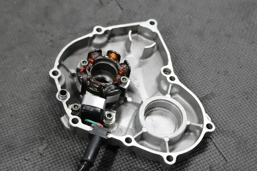 2007 SUZUKI RMZ450 OEM STATOR MAGNETO GENERATOR ALTERNATOR COVER