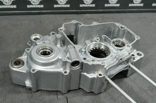 2017 HONDA CRF150R 12-19 CRF150RB OEM LEFT ENGINE CRANKCASE CRANK CASE BLOCK