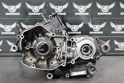 1989 HONDA CR125R OEM LEFT ENGINE MOTOR CRANKCASE CRANK CASES BLOCK