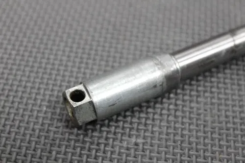 1987 HONDA XR250R OEM FRONT WHEEL RIM AXLE PIVOT BOLT 44301-KBR-000