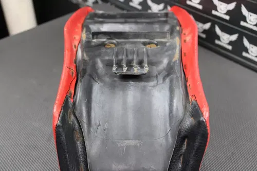 2002 HONDA XR200R 93-02 OEM SEAT SADDLE 77200-KT0-A50ZA