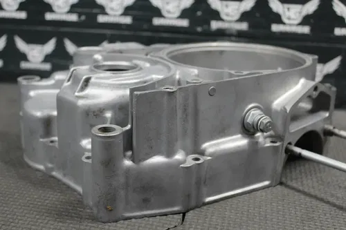 1990 HONDA XR200R OEM LEFT RIGHT ENGINE MOTOR CRANKCASE CRANK CASE BOTTOM END