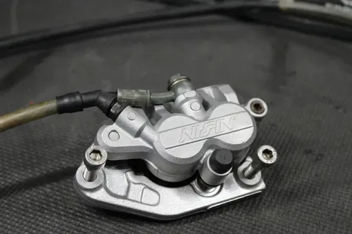 2007 KAWASAKI KX250F KX450F OEM NISSIN FRONT BRAKE CALIPER MASTER CYLINDER GOOD!