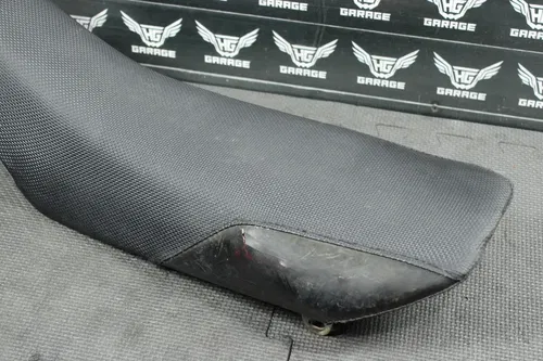 2003 KAWASAKI KX65 OEM SEAT SADDLE CUSHION COVER ASSEMBLY 53001-1935-MW