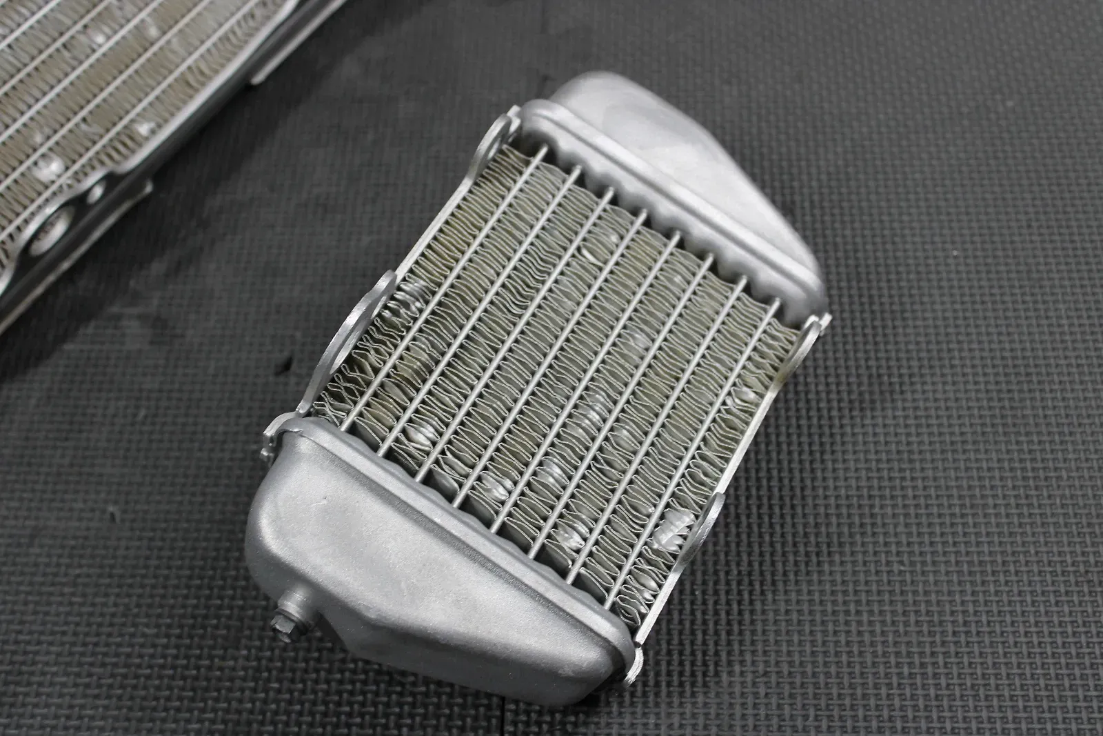 2006 KTM 85SX OEM Engine Motor Cooling Cooler Radiator 47035007100