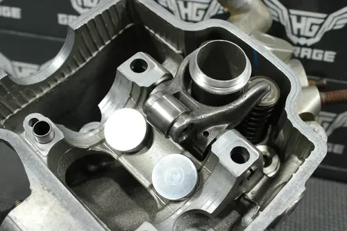 2007 HONDA 04-07 CRF250R OEM ENGINE CYLINDER HEAD VALVES 12010-KRN-A00 NICE!