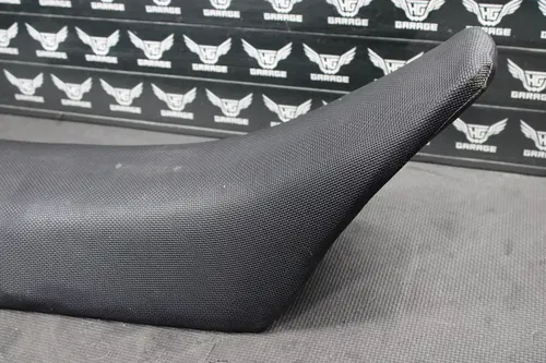 1999 KTM 200 250 EXC SDG SEAT SADDLE CUSHION 50307040200 SDG-M108