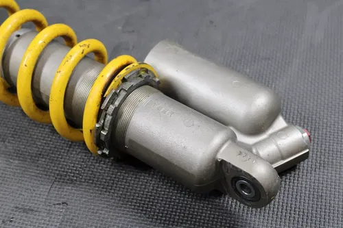 2004 HONDA CRF450R OEM SHOWA REAR BACK SHOCK ABSORBER SUSPENSION 52400-MEN-671
