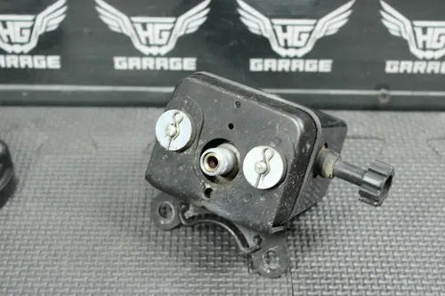 2002 YAMAHA WR250F WR426F OEM SPEEDOMETER DRIVE GEAR  2HR-83505-G0-00