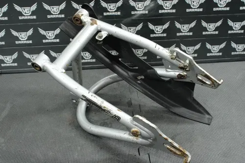 2003 00-03 HONDA XR70R OEM SWINGARM SWING ARM SUSPENSION 40510-GCF-670