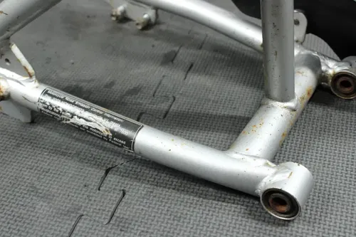 2003 00-03 HONDA XR70R OEM SWINGARM SWING ARM SUSPENSION 40510-GCF-670