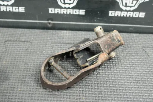 2005 KAWASAKI 03-06 KLX125 OEM FOOT PEGS PEDALS FRAME STAND FOOTPEG PEDAL
