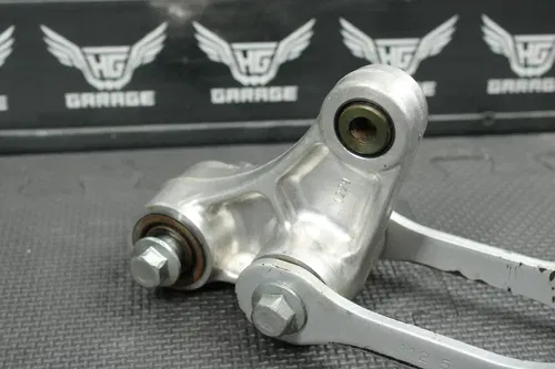 2004 KAWASAKI 95-06 KDX200 97-05 KDX220R OEM REAR SHOCK LINKAGE LINKS 39007-1229