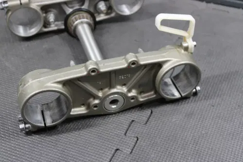 2008 YAMAHA YZ450F OEM FRONT FORKS LOWER UPPER TRIPLE TREE STEM CLAMP