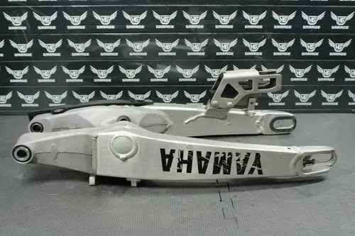 2004 YAMAHA WR250F OEM SWINGARM SWING ARM SUSPENSION 5UN-22110-00-00 MINT!