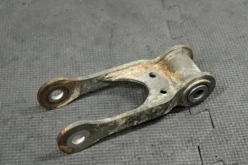 1996 YAMAHA YZ80 OEM REAR DOGBONE SHOCK LINKAGE LINK 4ES-2217F-00-00