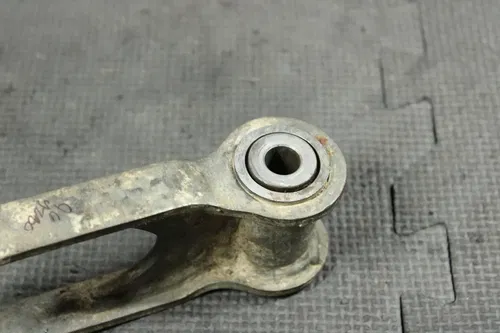 1996 YAMAHA YZ80 OEM REAR DOGBONE SHOCK LINKAGE LINK 4ES-2217F-00-00