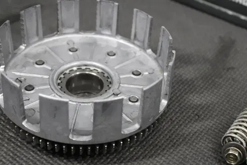 1996 87-99 HONDA CR125R OEM COMPLETE CLUTCH BASKET HUB 22100-KZ4-700