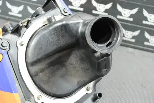 2002 YAMAHA WR250F OEM AIRBOX INTAKE AIR CLEANER CASE AIRBOX COMPLETE