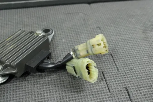 2015 YAMAHA 14-18 YZ250F 14-19 YZ450F OEM RECTIFIER VOLTAGE REGULATOR