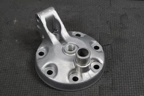 1999 95-02 KAWASAKI KX250 OEM ENGINE CYLINDER HEAD COVER DOME CHAMBER 11001-1425