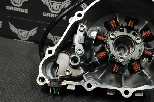 2016 HONDA CRF150F OEM STATOR MAGNETO GENERATOR ALTERNATOR 11341-KRM-840
