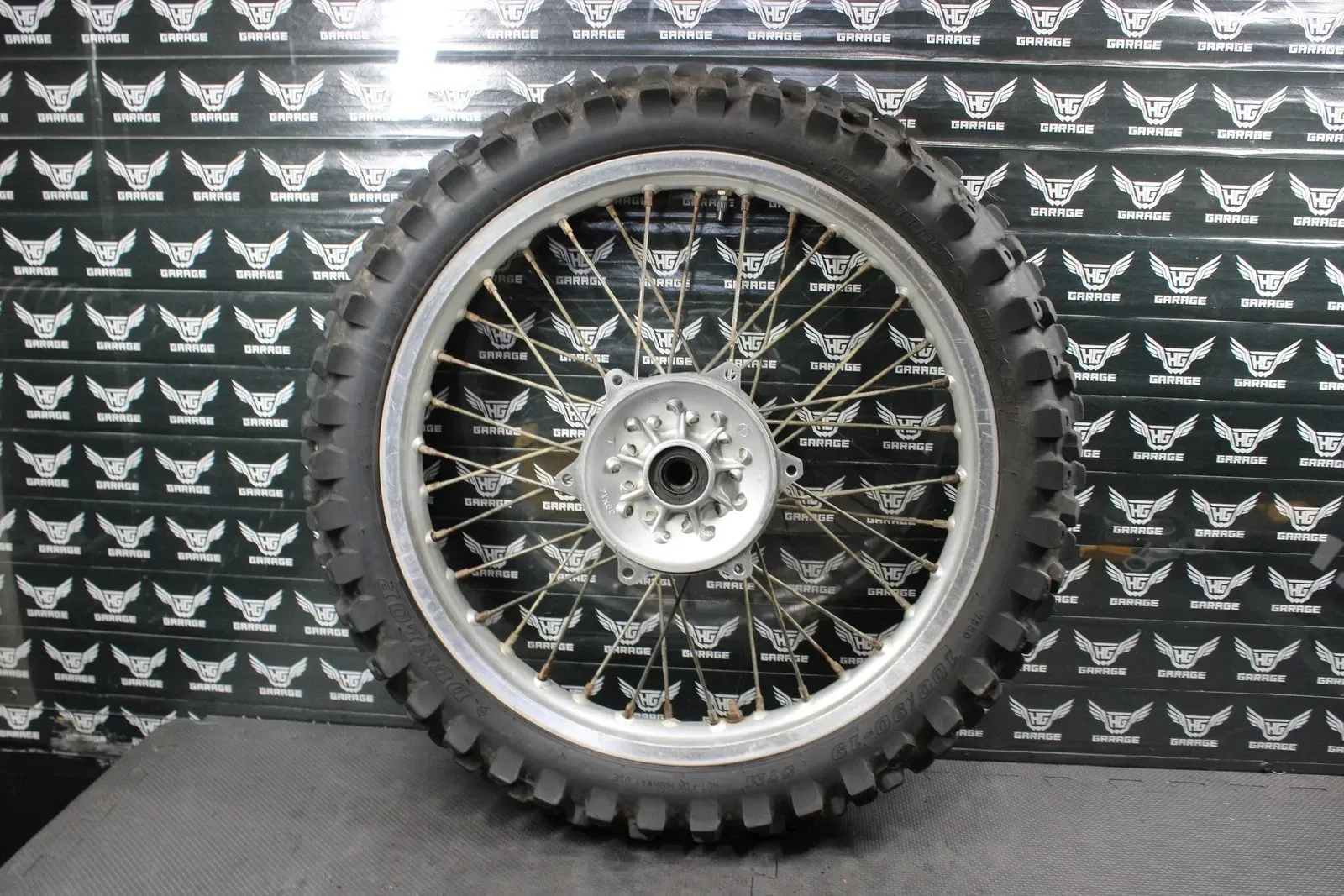 1991 90-94 YAMAHA YZ125 OEM REAR BACK WHEEL RIM HUB ASSEMBLY 4EW-25311-00-00