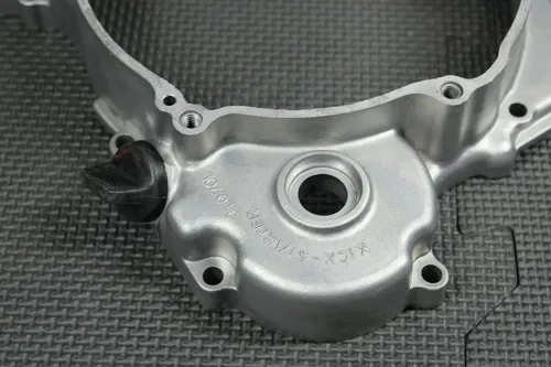 2001 00-02 KAWASAKI KX125 OEM ENGINE MOTOR INNER CLUTCH COVER 14032-1506