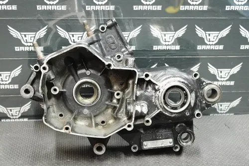 1996 HONDA CR125R OEM LEFT ENGINE MOTOR CRANKCASE CRANK CASES BLOCK