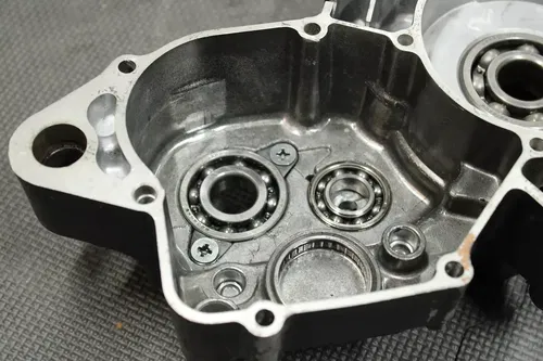 1996 HONDA CR125R OEM LEFT ENGINE MOTOR CRANKCASE CRANK CASES BLOCK