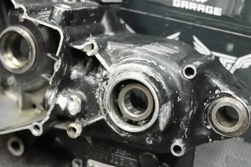 1996 HONDA CR125R OEM LEFT ENGINE MOTOR CRANKCASE CRANK CASES BLOCK