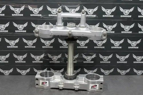 2001 KAWASAKI KX250 OEM FRONT FORKS BILLET LOWER UPPER TRIPLE TREE STEM CLAMP